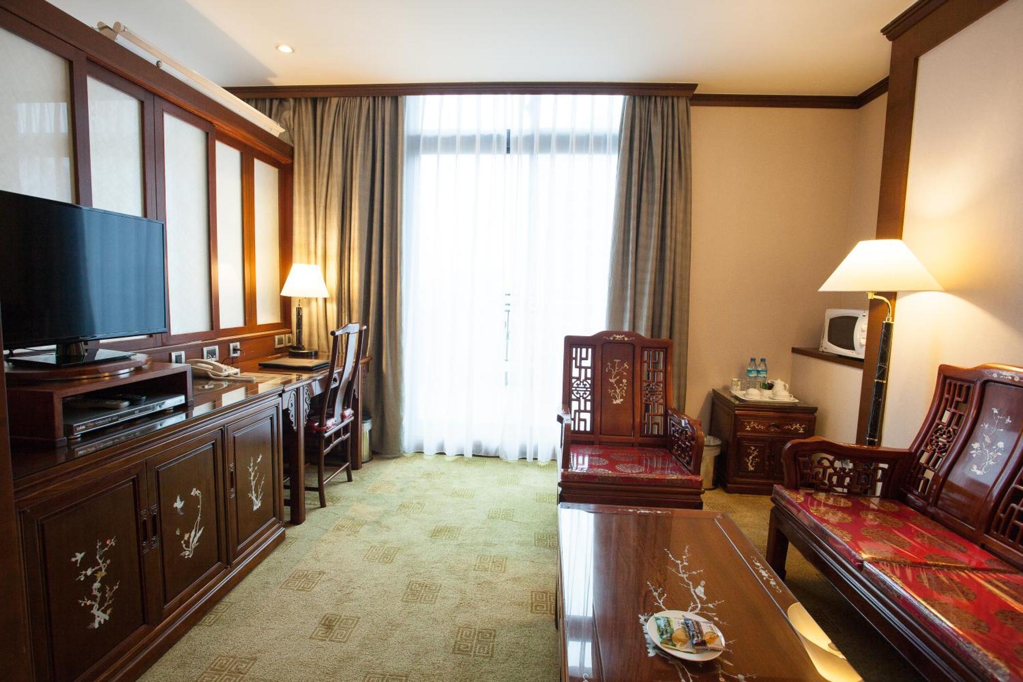 Rich Garden Hotel